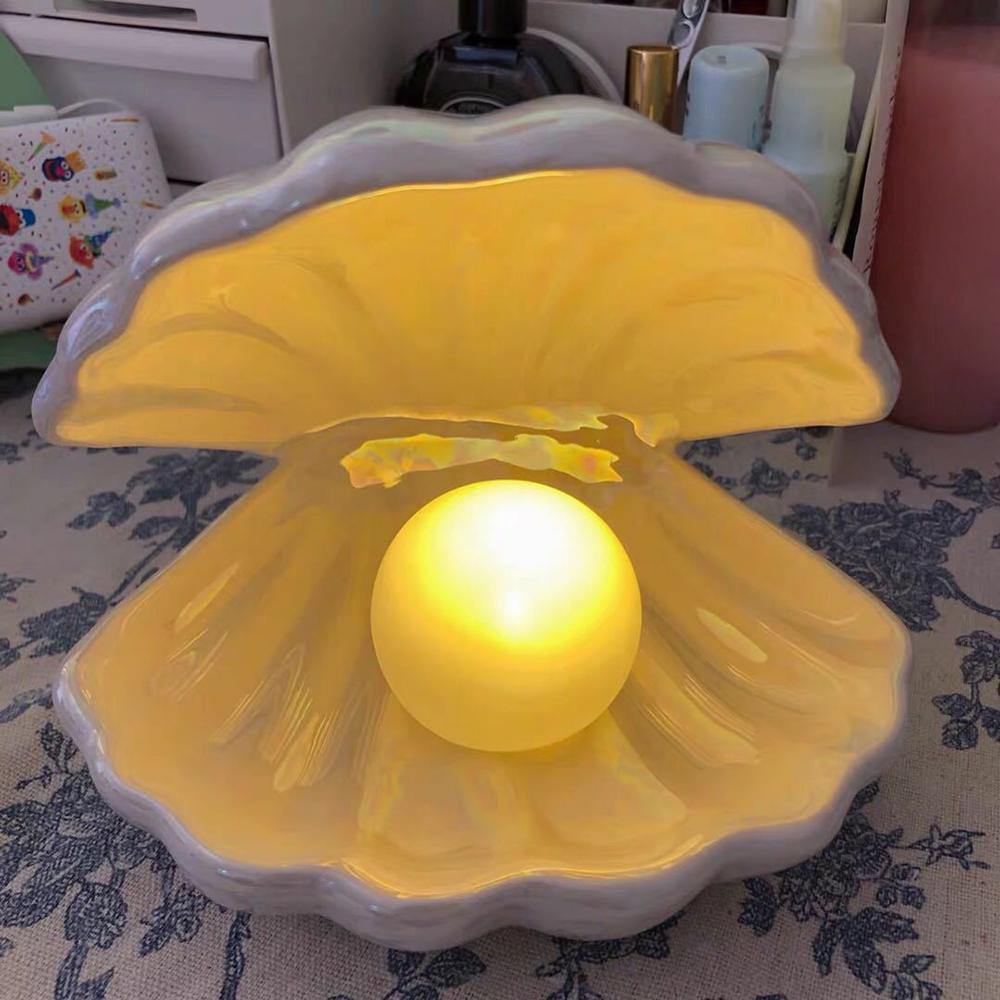 Ceramic Shell Pearl Lamp - LuxVerve